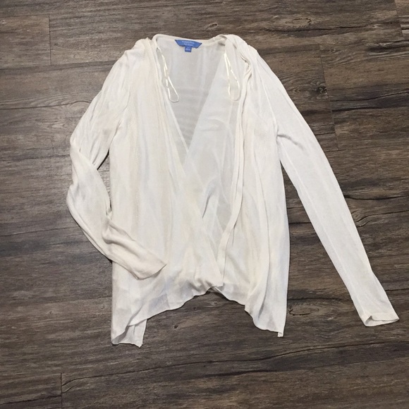 Vera Wang Other - Beautiful new Vera Wang shall throw